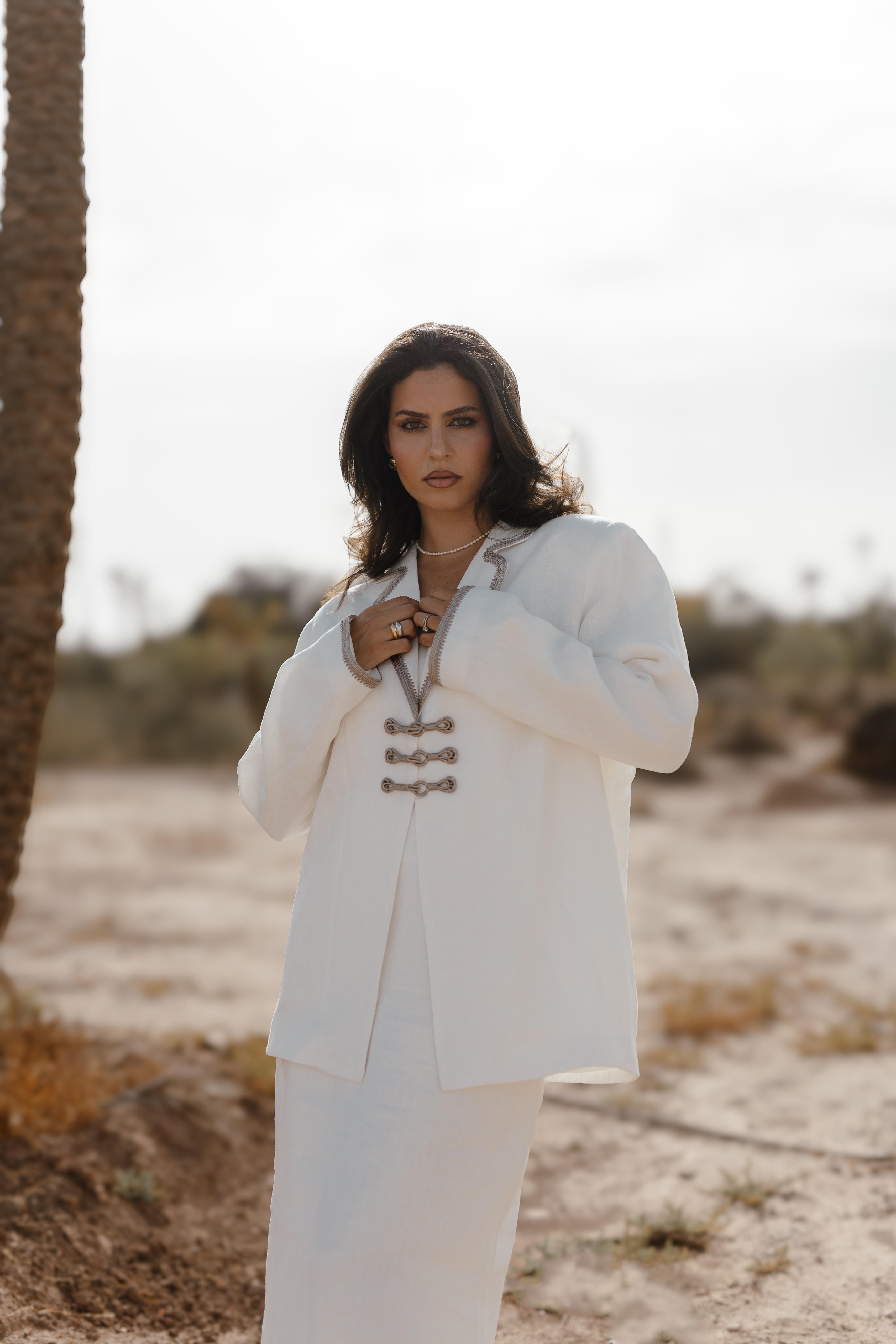 ALIA BLAZER